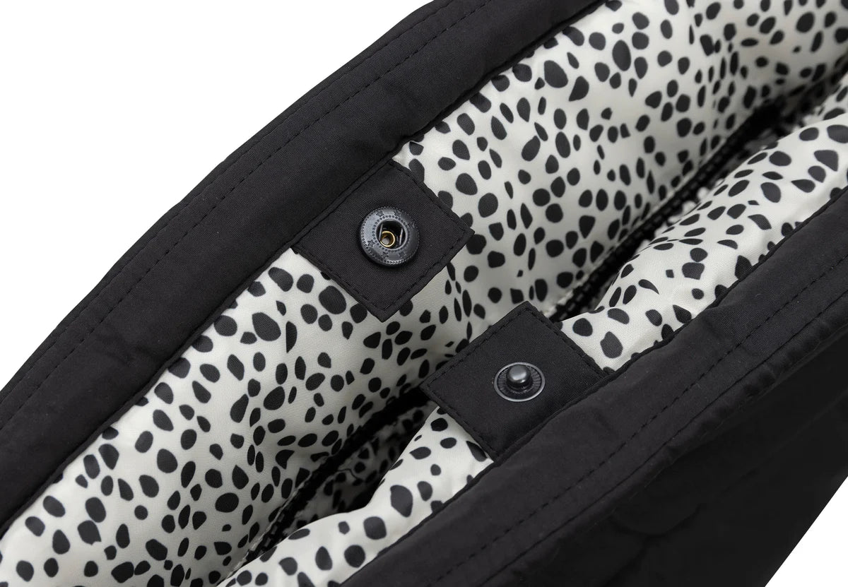 Wickeltasche-Puffed-Schwarz-von Jollein