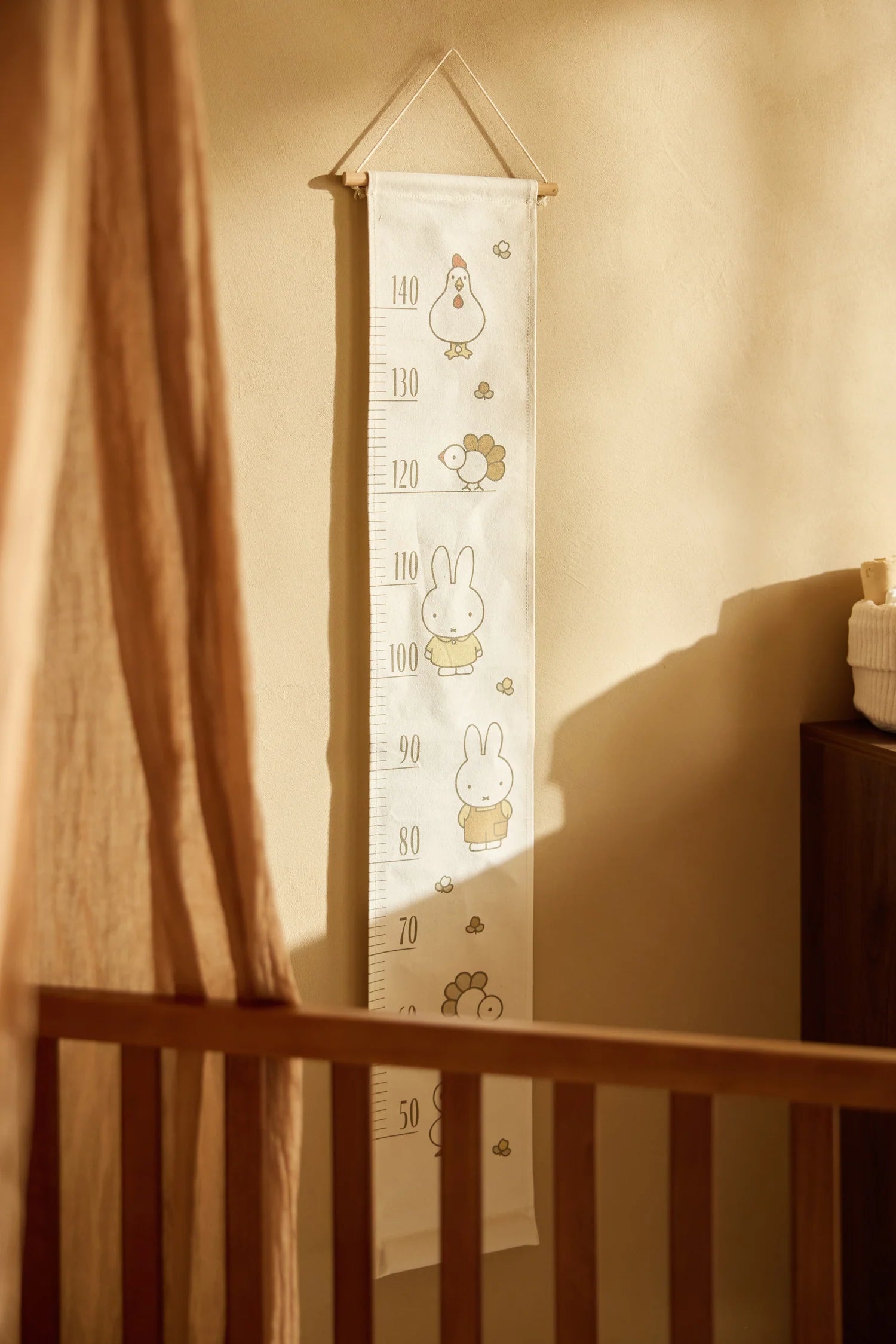 Messlatte - Miffy Family Farm von Jollein