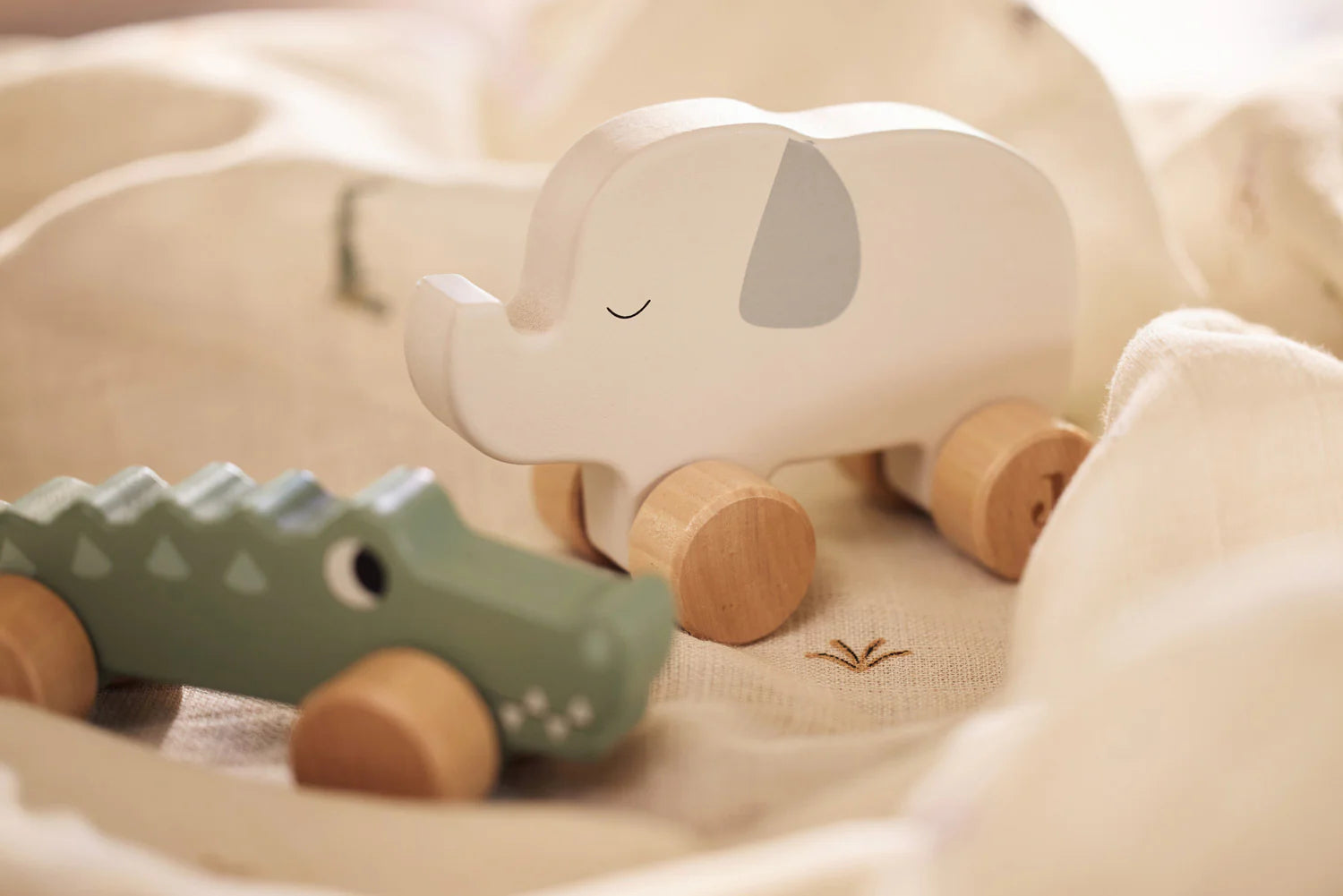 Holzspielzeug Elefant - von Jollein