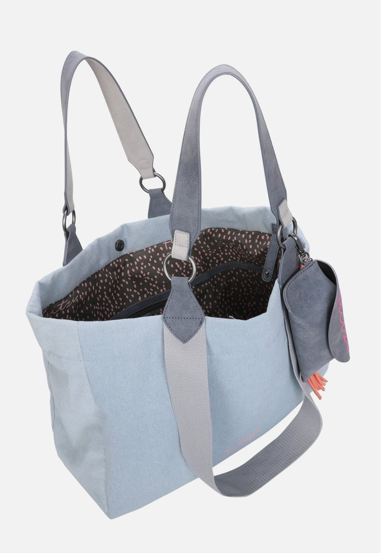 IZZY MEDIUM LIMITED | WASHED DENIM / Washed Blue (hat einen Fleck)