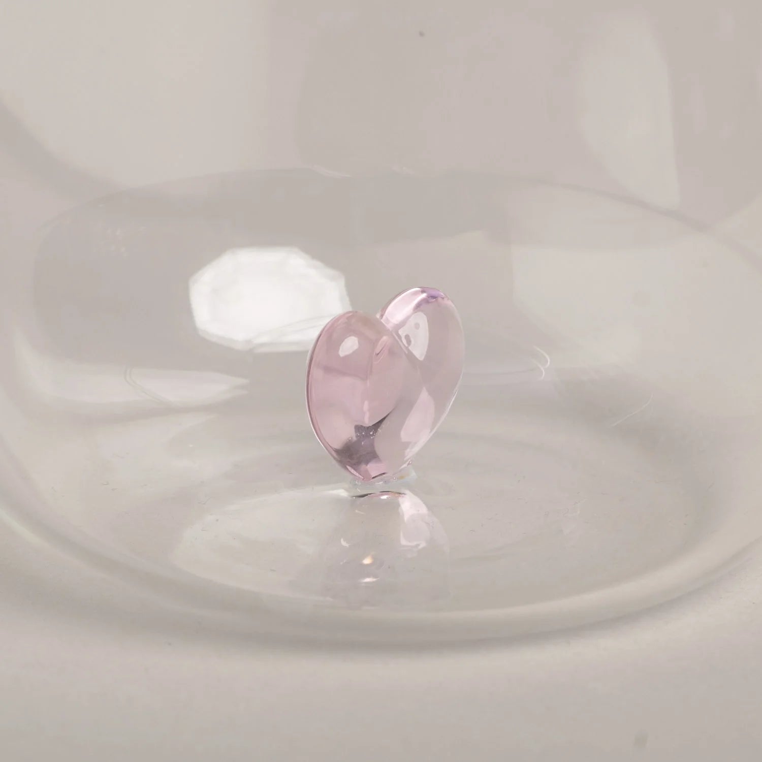 Trinkglas Herzfigur rosa Eulenschnitt